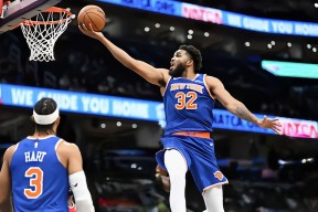 今夜体能课后，纽约尼克斯遗憾出局备战NBA常规赛，赛场秩序良好，高层口径保持一致的简单介绍米兰体育